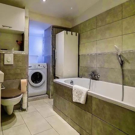 Nid D'aigle * 巴斯蒂亚